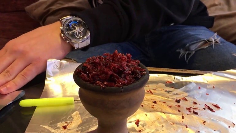 Табак положить в чашу, 